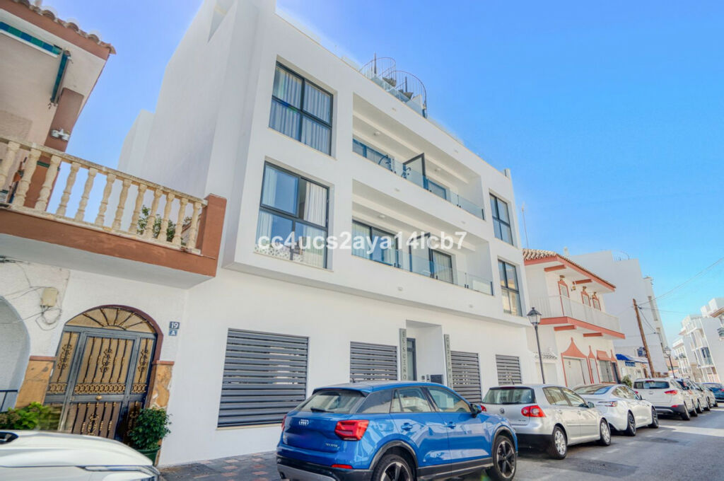 Ground Floor Apartment La Cala de Mijas Málaga - image 5