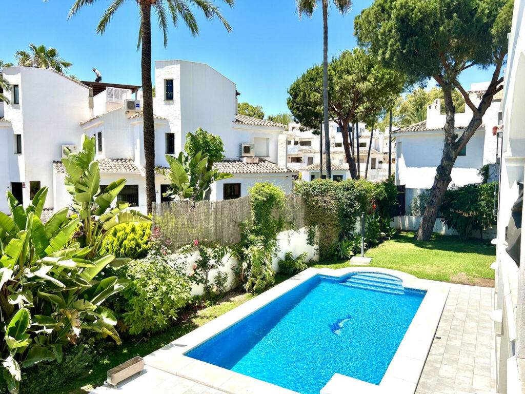 Ground Floor Apartment Elviria Málaga