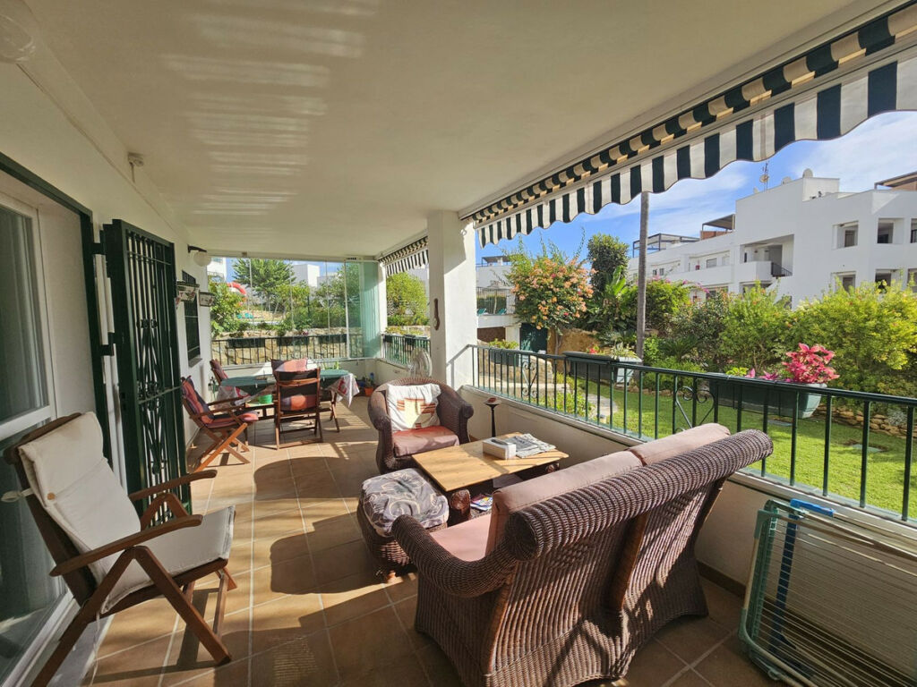 Ground Floor Apartment Miraflores Málaga