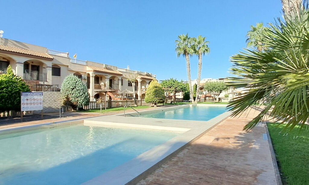 Ground Floor Apartment Torrevieja Alicante