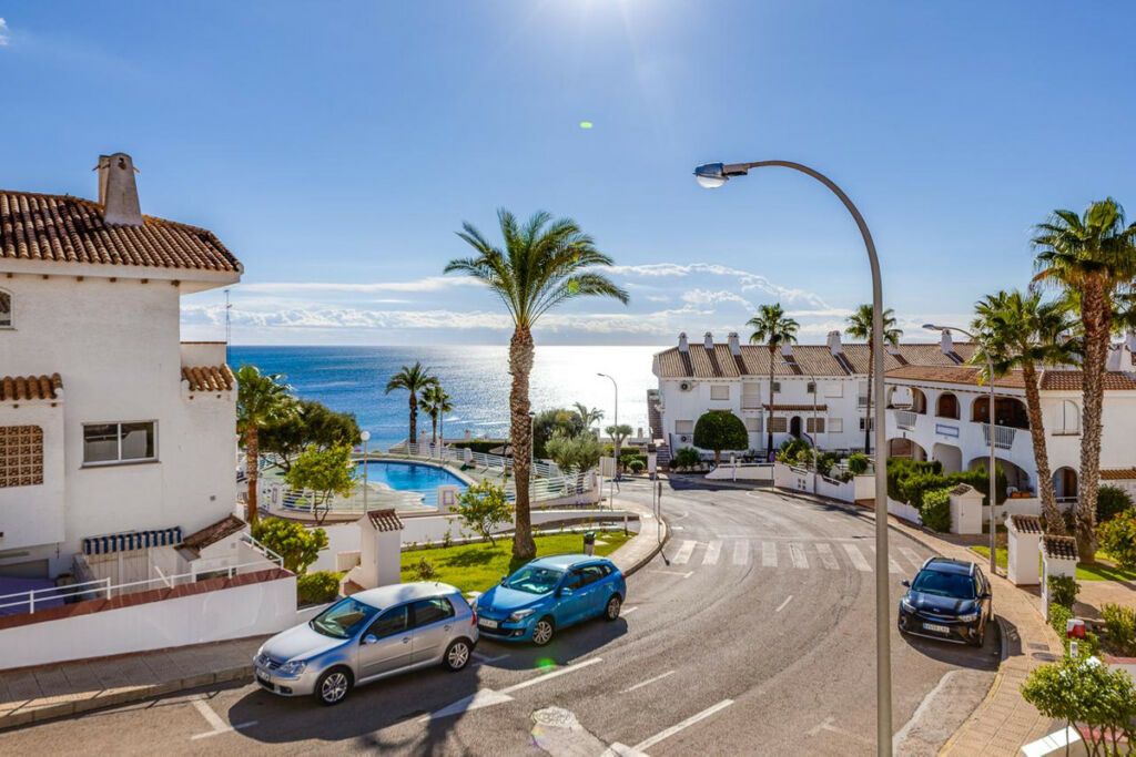 Middle Floor Apartment Orihuela Costa Alicante