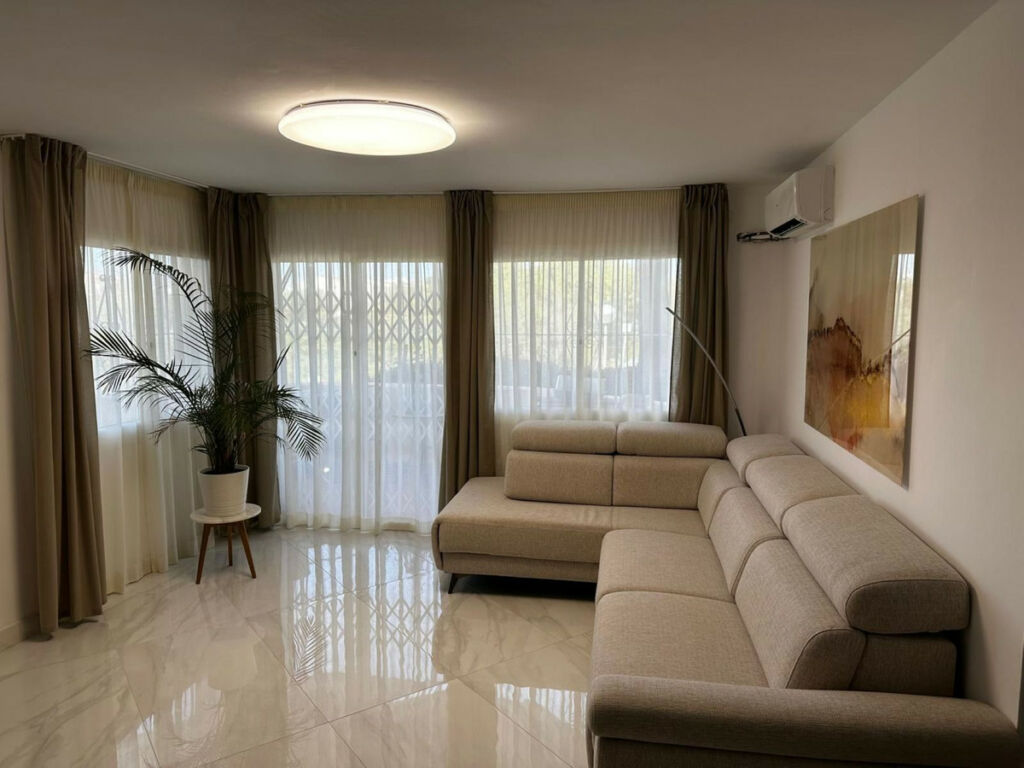 Ground Floor Apartment Riviera del Sol Málaga - image 3