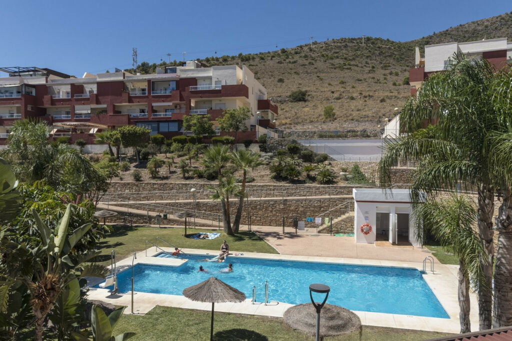 Middle Floor Apartment Benalmadena Málaga