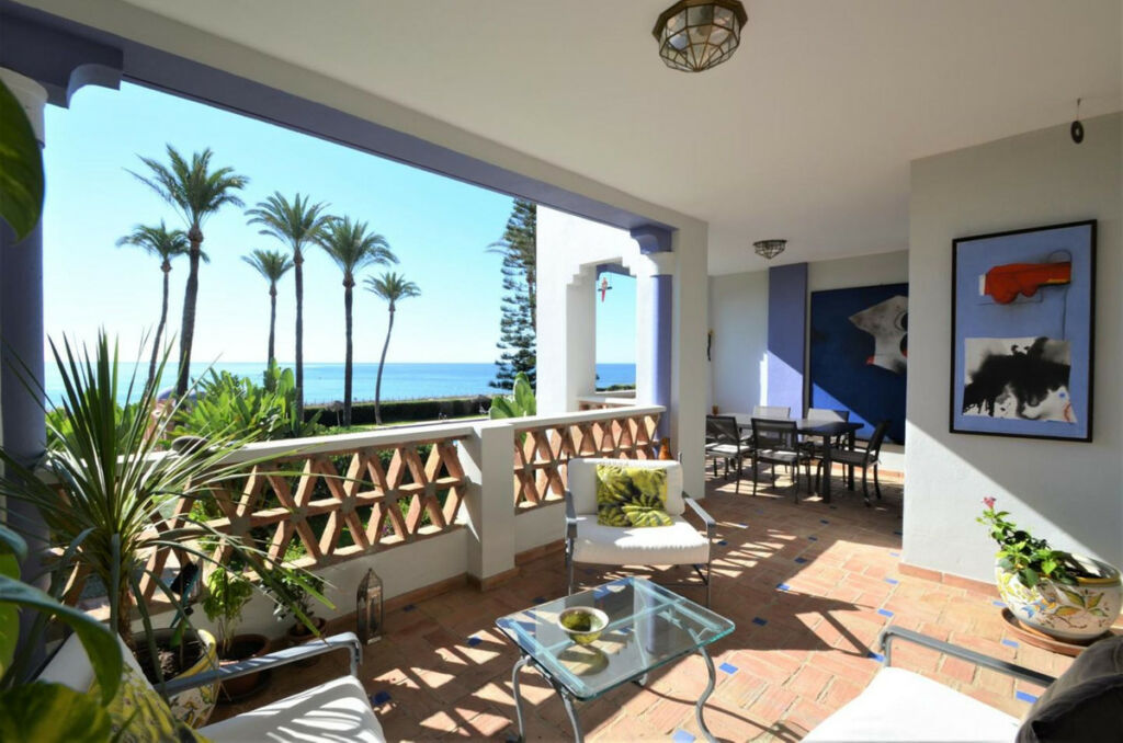 Middle Floor Apartment Casares Playa Málaga