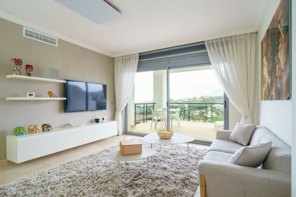 Middle Floor Apartment Benahavís Málaga