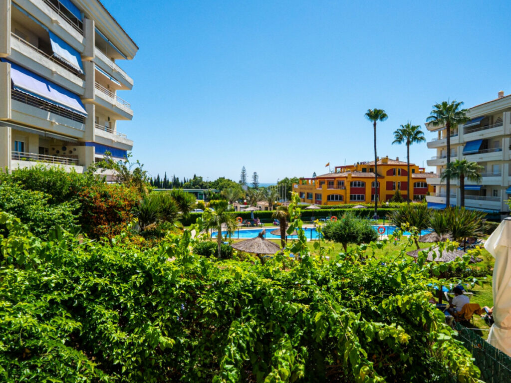 Middle Floor Apartment Marbella Málaga
