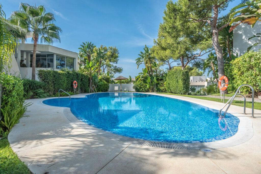 Townhouse Sierra Blanca Málaga