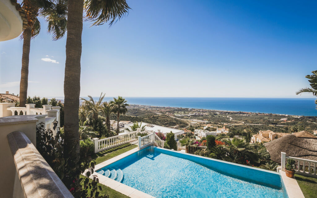 Detached Villa Altos de los Monteros Málaga