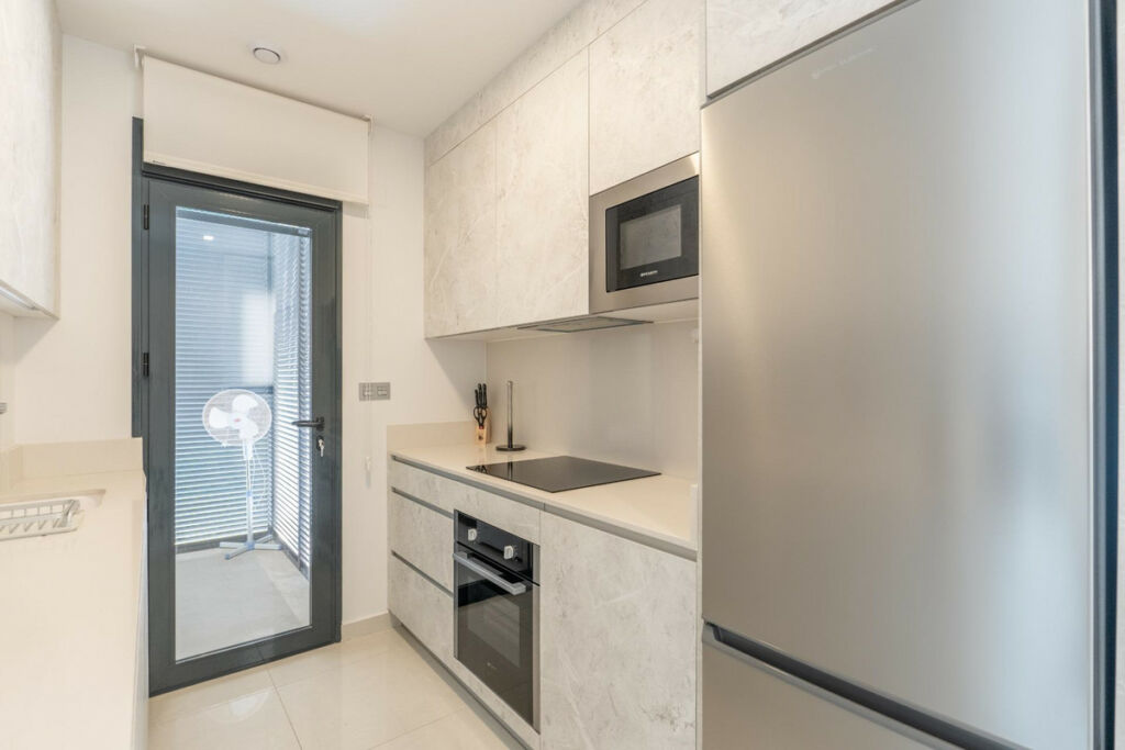Middle Floor Apartment Torrevieja Alicante