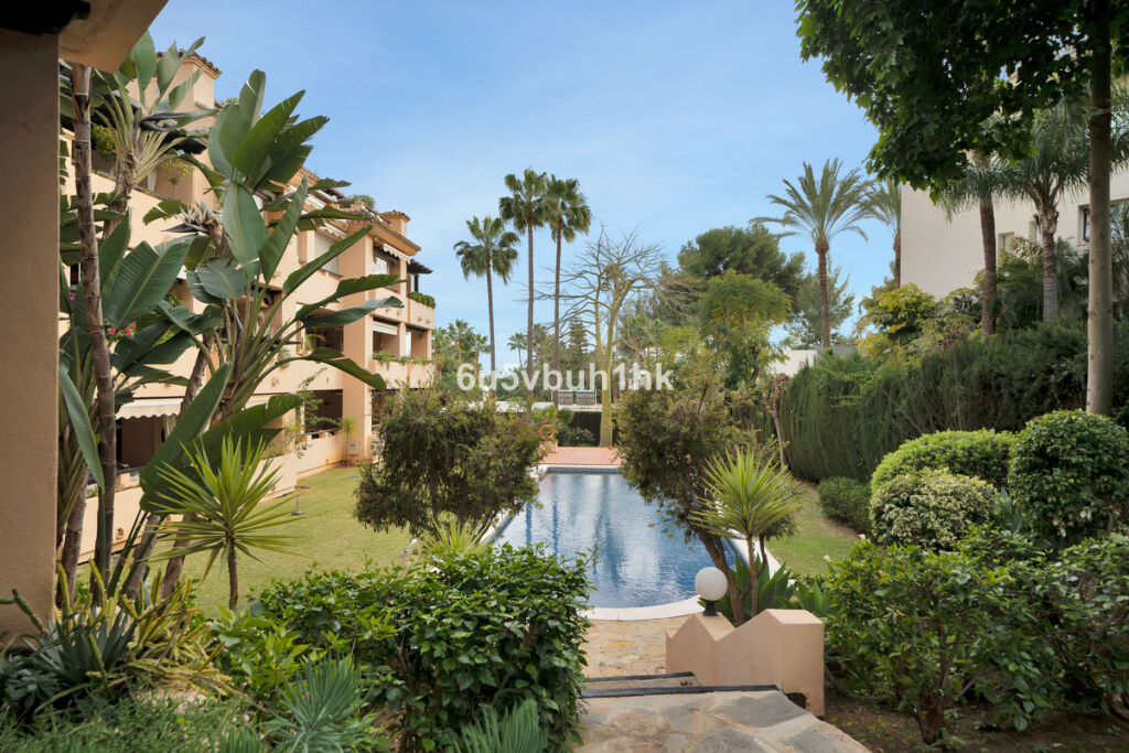 Ground Floor Apartment Nagüeles Málaga - image 37