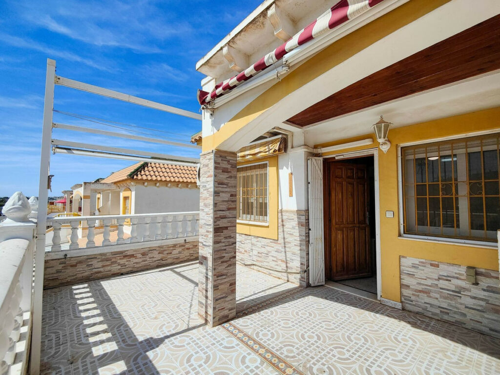 Top Floor Apartment El Acequion Alicante