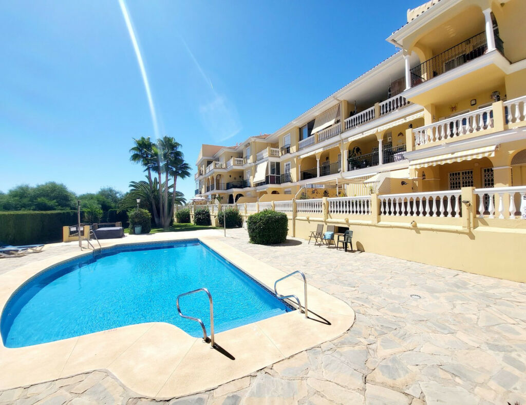 Ground Floor Apartment El Faro Málaga