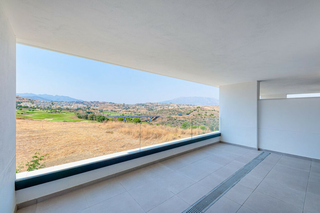 Middle Floor Apartment Calanova Golf Málaga