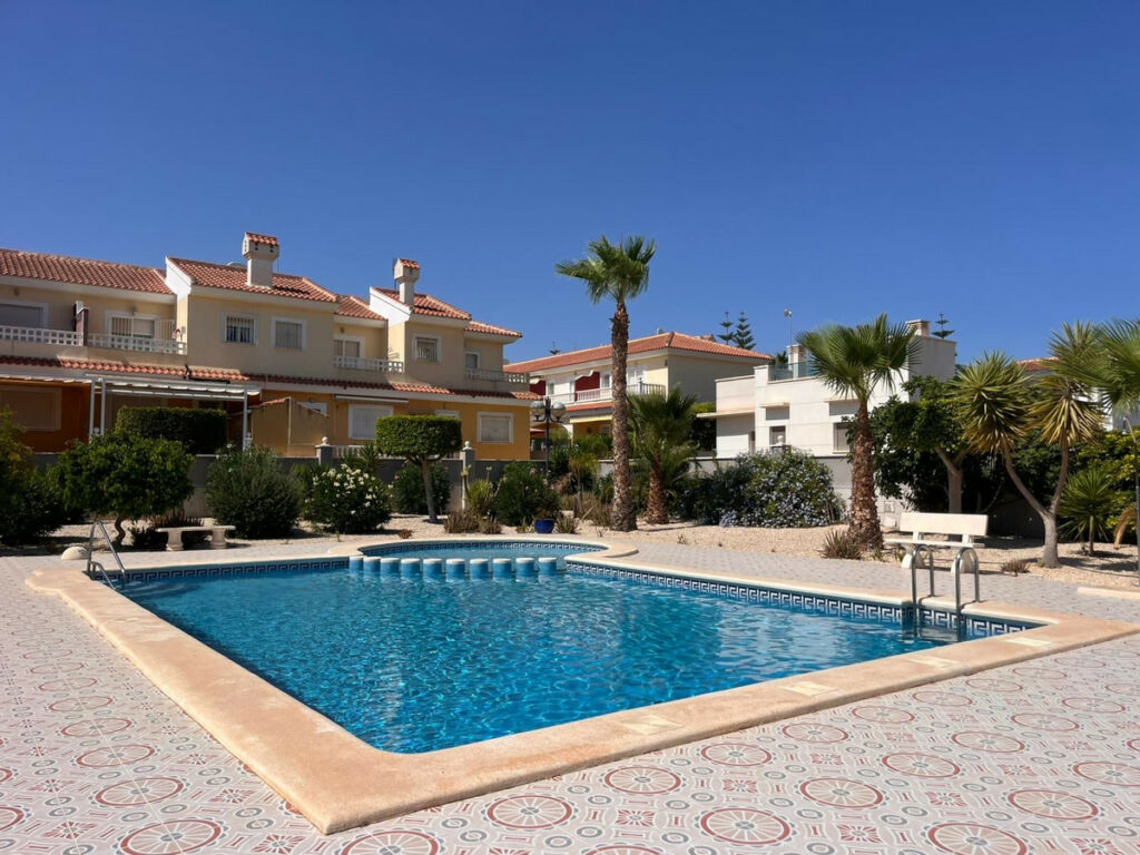 Townhouse Ciudad Quesada Alicante - image 2