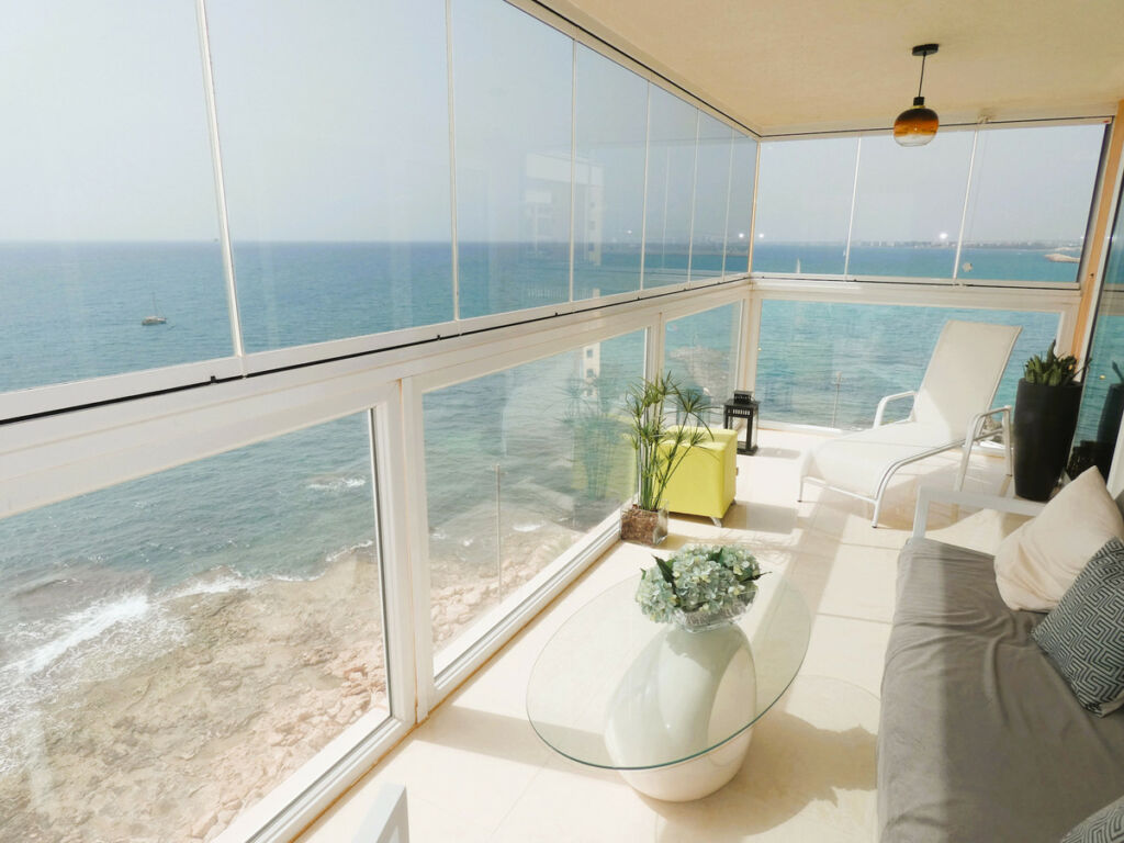 Middle Floor Apartment Torrevieja Alicante