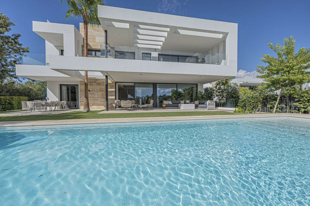 Detached Villa The Golden Mile Málaga