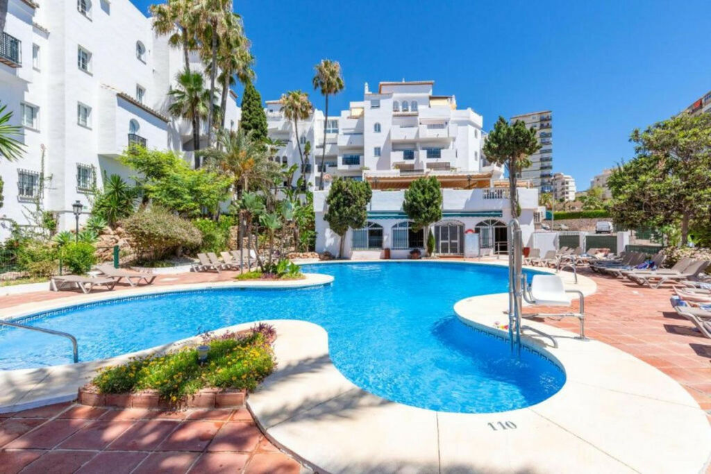Middle Floor Apartment Benalmadena Costa Málaga
