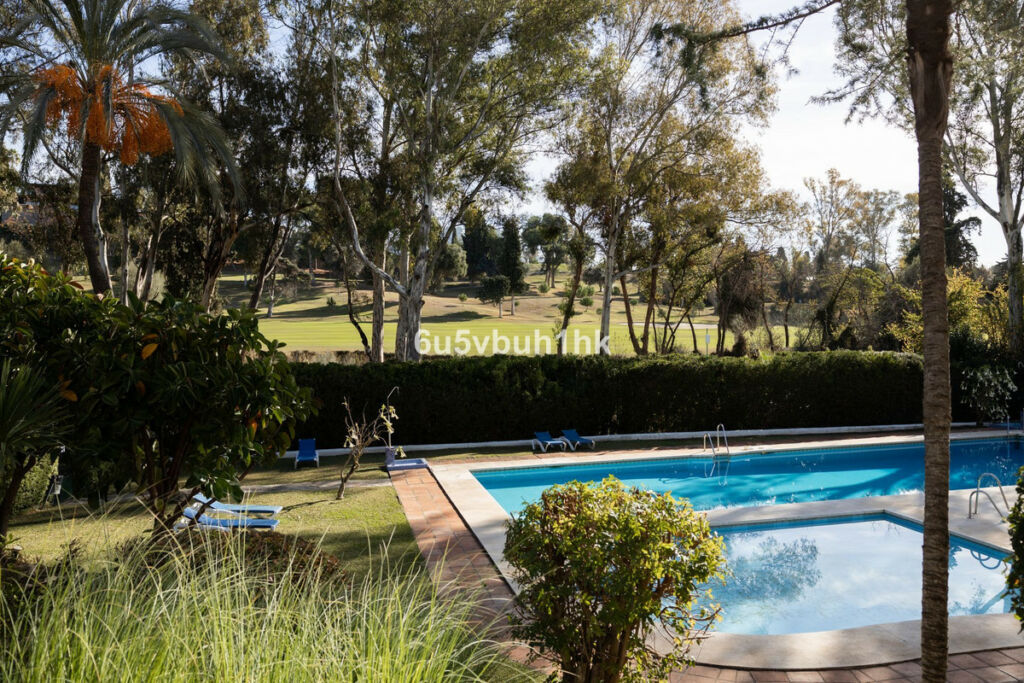 Duplex Nueva Andalucía Málaga - image 30