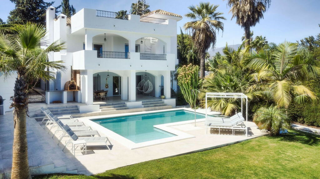 Detached Villa Nueva Andalucía Málaga