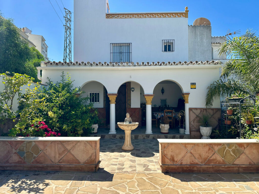 Detached Villa Manilva Málaga