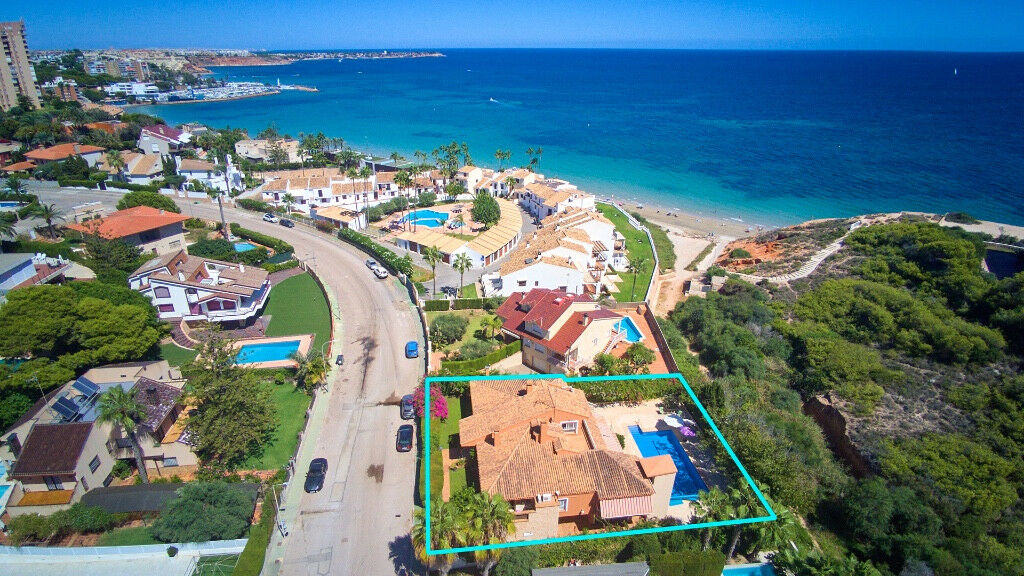 Detached Villa Campoamor Alicante