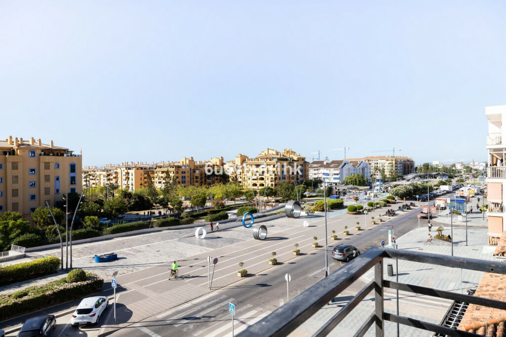 Middle Floor Apartment San Pedro de Alcántara Málaga
