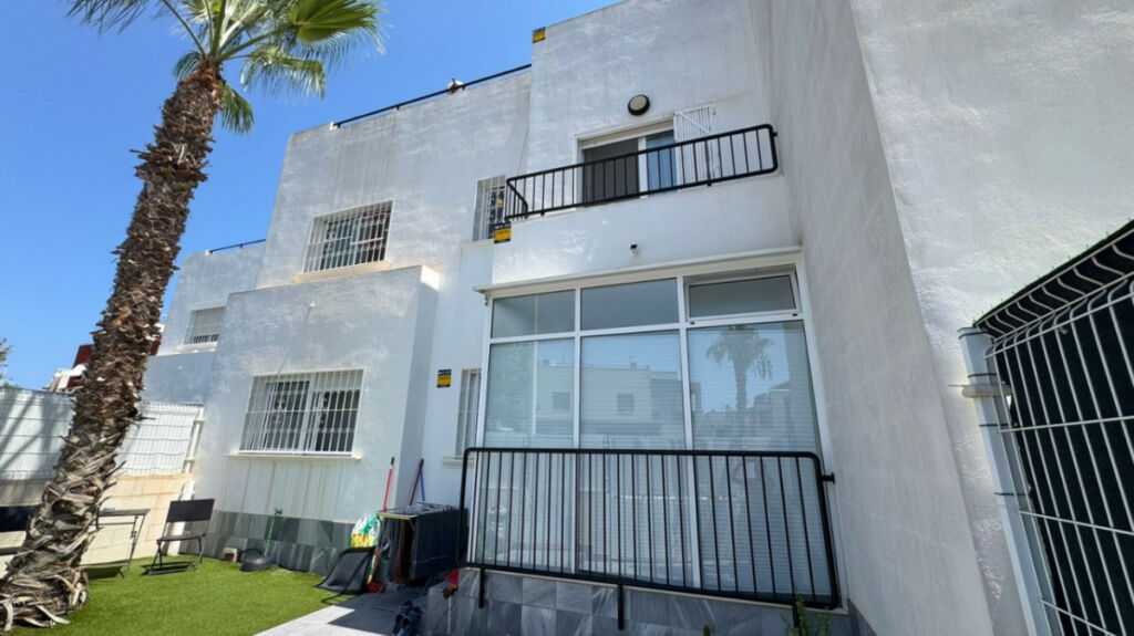 Semi-Detached House Torrevieja Alicante
