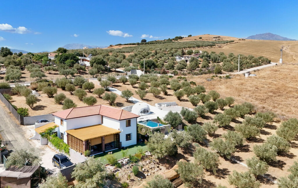 Detached Villa Coín Málaga