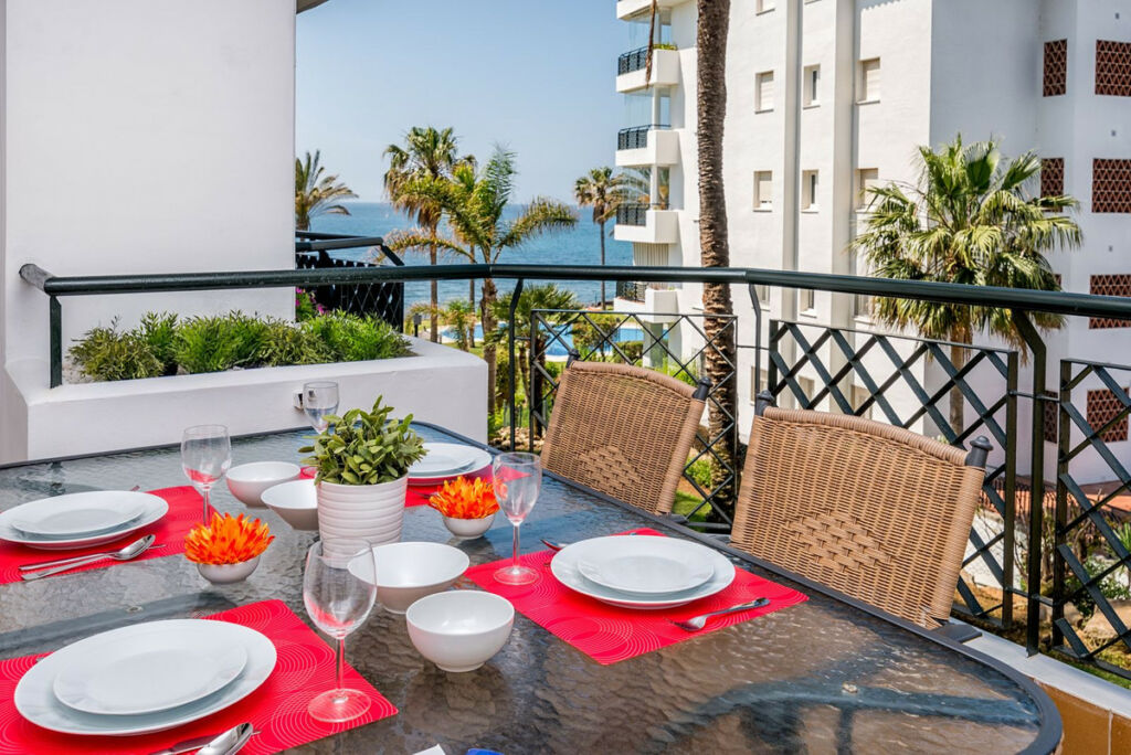 Middle Floor Apartment Calahonda Málaga
