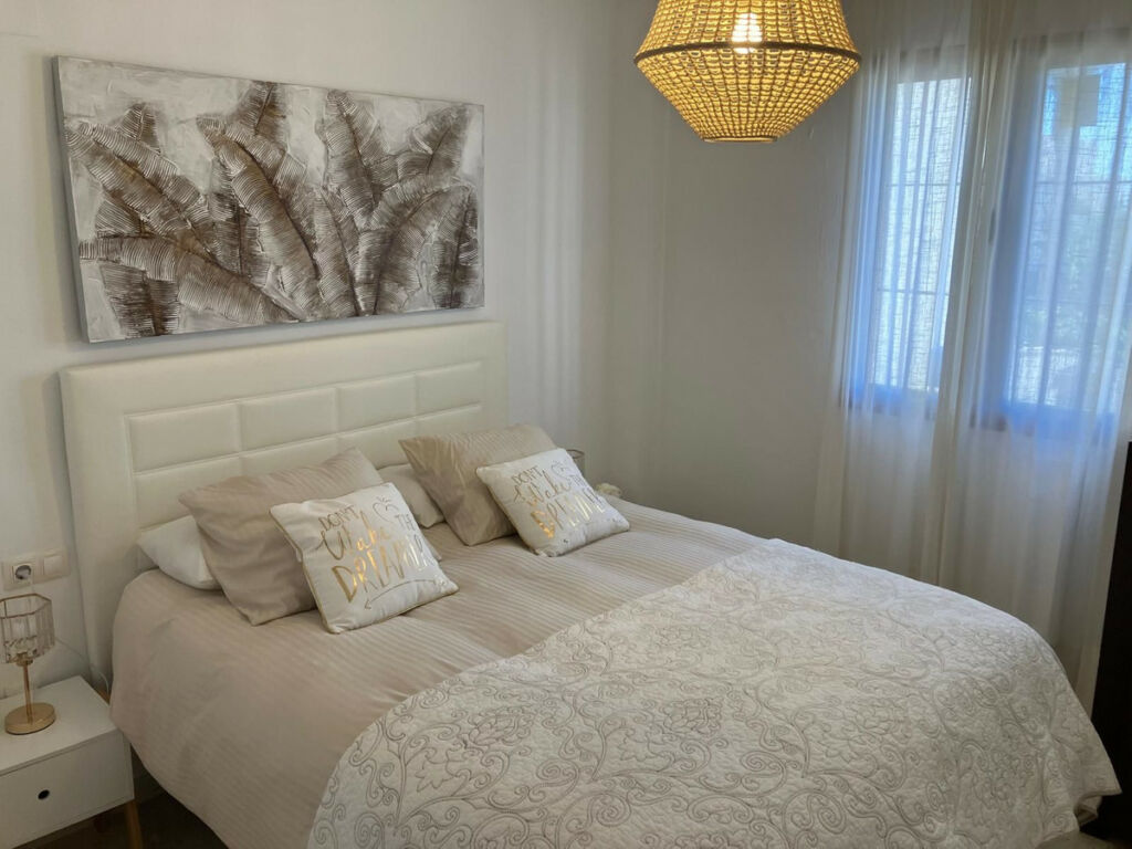 Middle Floor Apartment Casares Playa Málaga