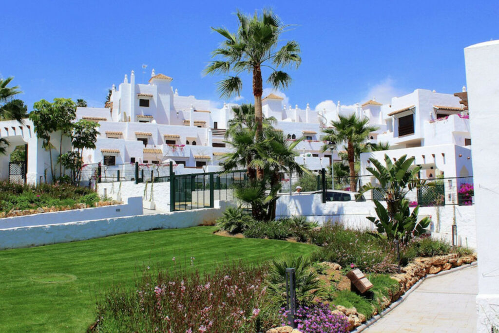Ground Floor Apartment New Golden Mile Málaga