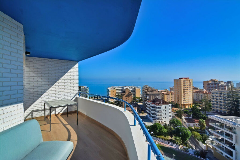Middle Floor Apartment Torreblanca Málaga