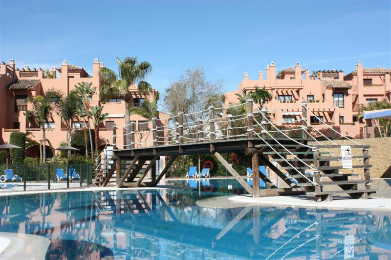 Middle Floor Apartment New Golden Mile Málaga