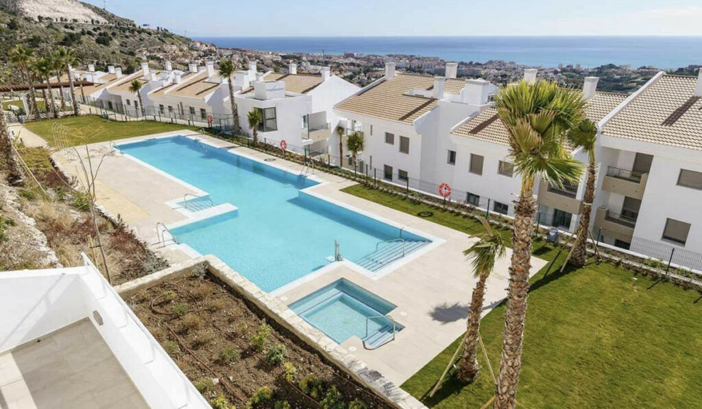 Middle Floor Apartment Benalmadena Málaga