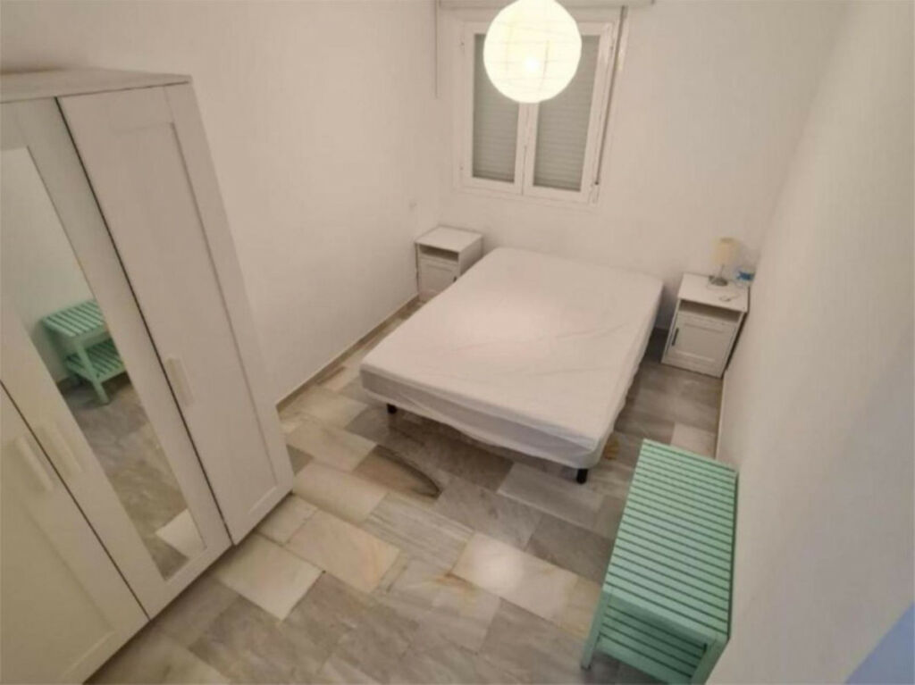 Middle Floor Apartment Estepona Málaga