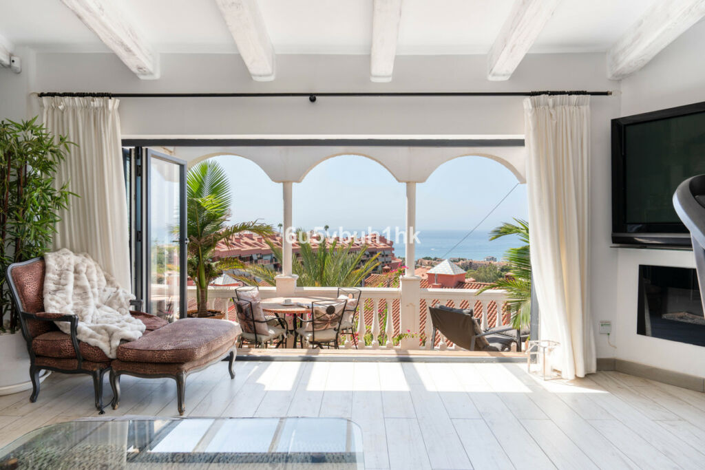 Townhouse Torreblanca Málaga - image 3