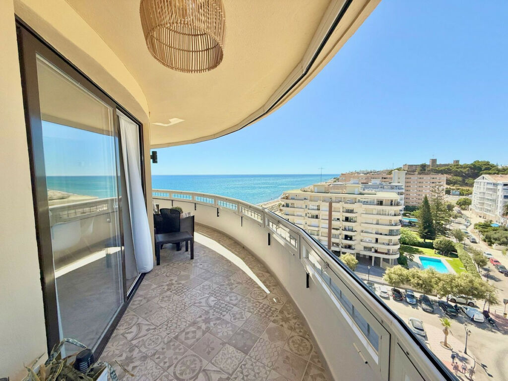 Middle Floor Apartment Fuengirola Málaga