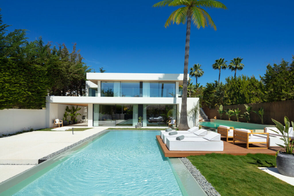 Detached Villa Nueva Andalucía Málaga