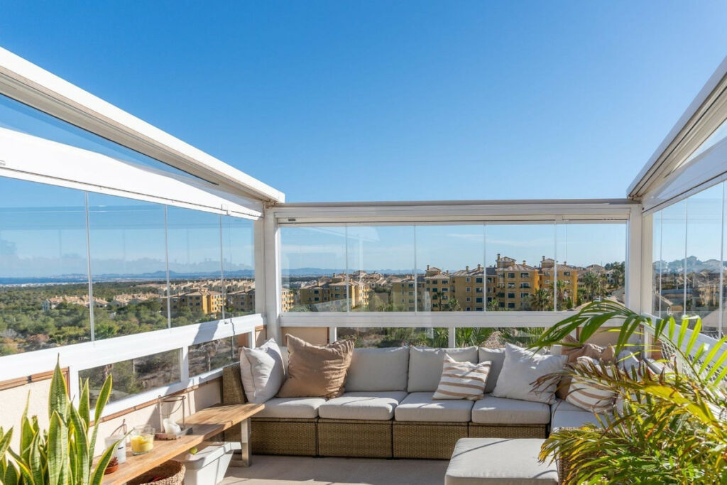 Top Floor Apartment Lomas De Campoamor Alicante