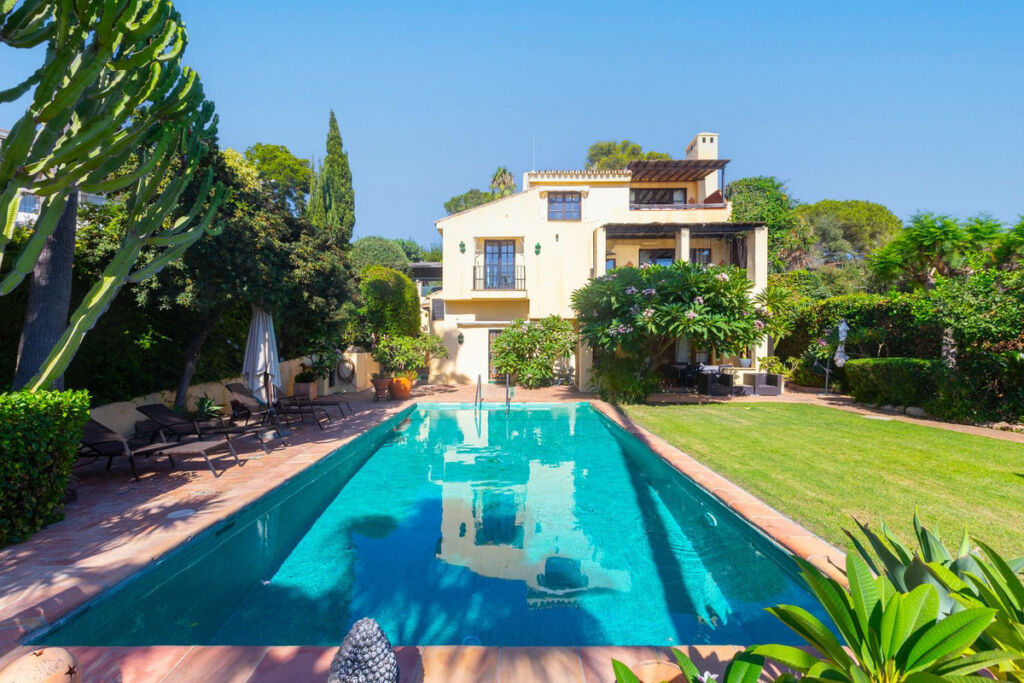 Detached Villa Elviria Málaga
