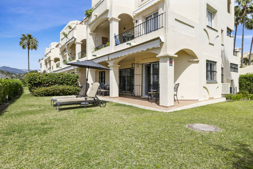 Ground Floor Apartment La Quinta Málaga