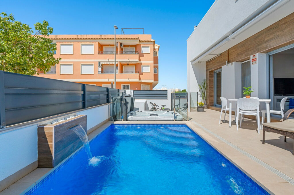 Townhouse Formentera del Segura Alicante