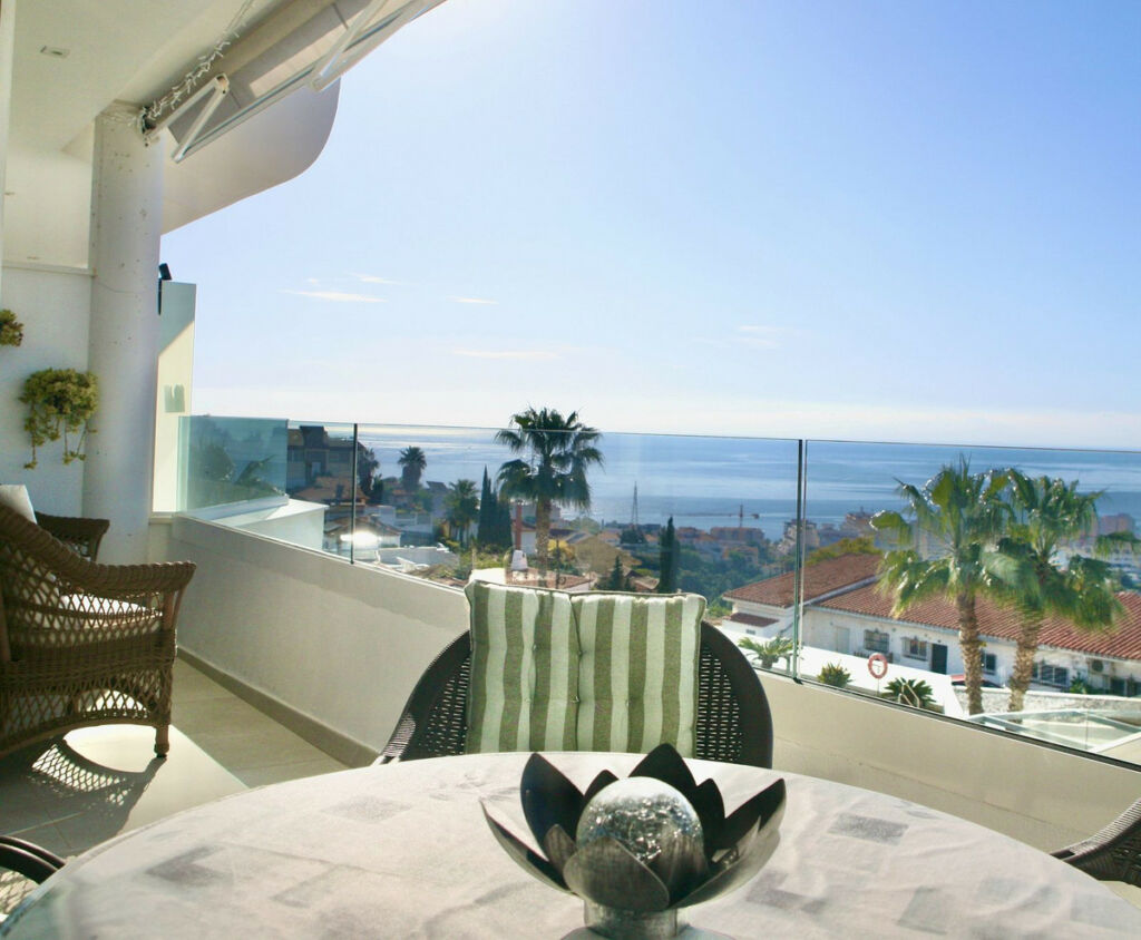 Middle Floor Apartment Torreblanca Málaga