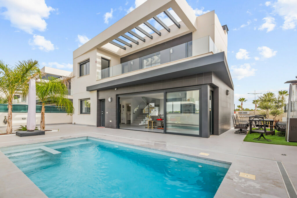 Detached Villa Algorfa Alicante