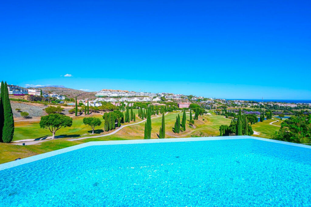 Detached Villa Los Flamingos Málaga