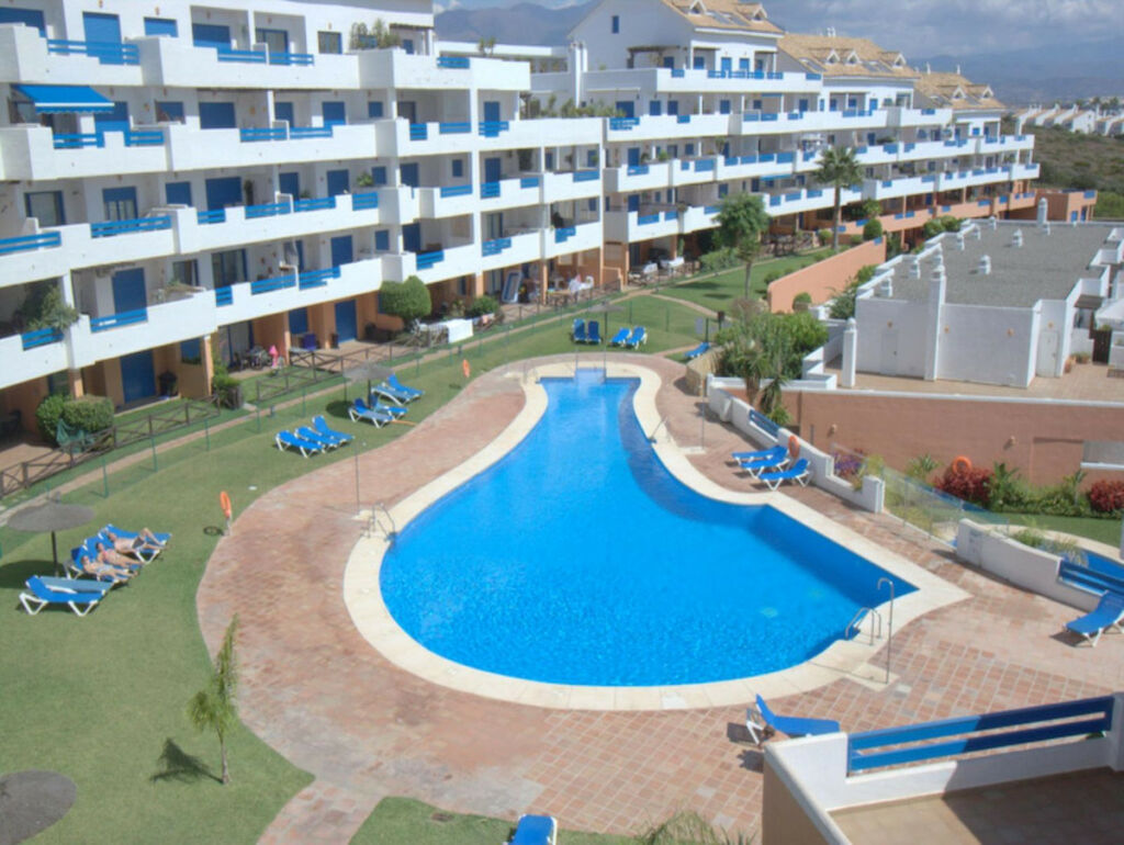 Ground Floor Apartment La Duquesa Málaga