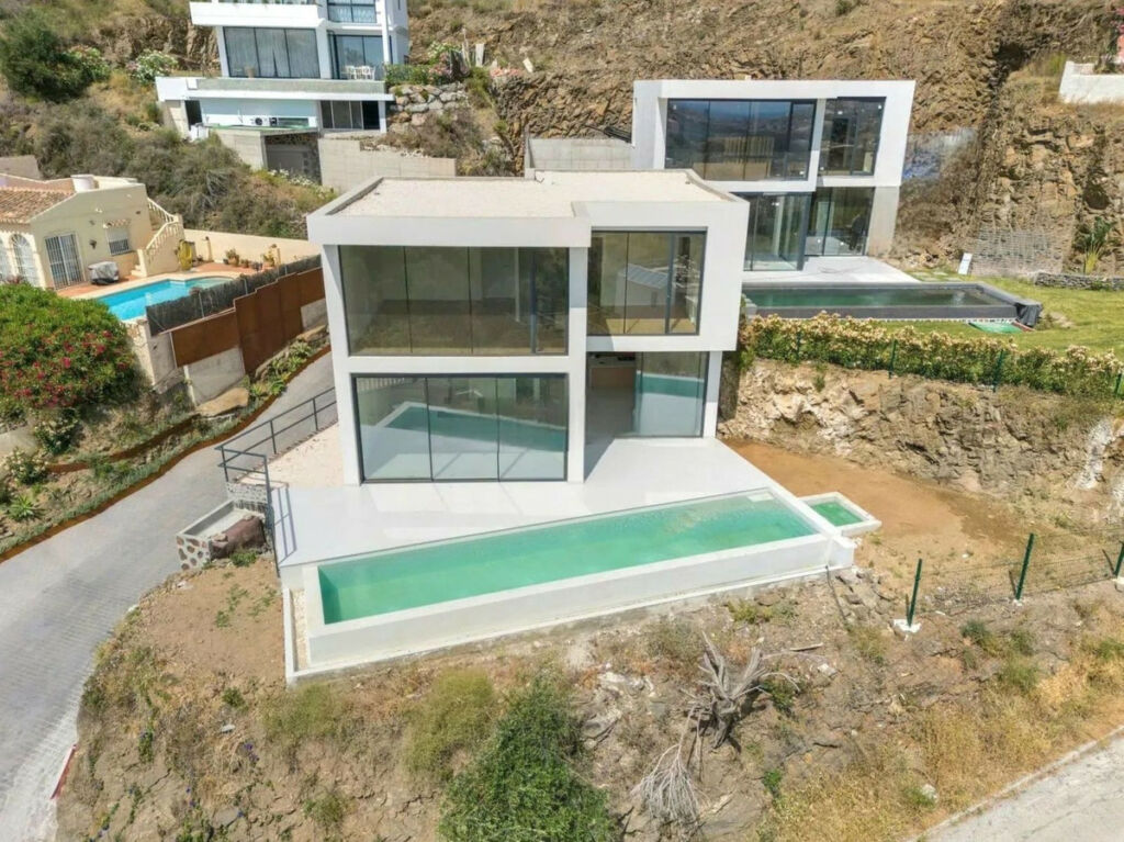 Detached Villa Cerros del Aguila Málaga