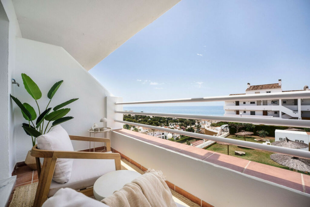 Middle Floor Apartment Riviera del Sol Málaga
