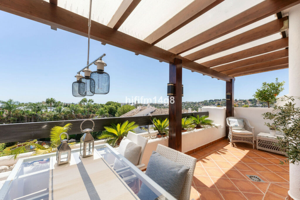 Penthouse Duplex Nueva Andalucía Málaga