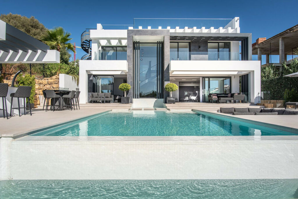 Detached Villa Estepona Málaga